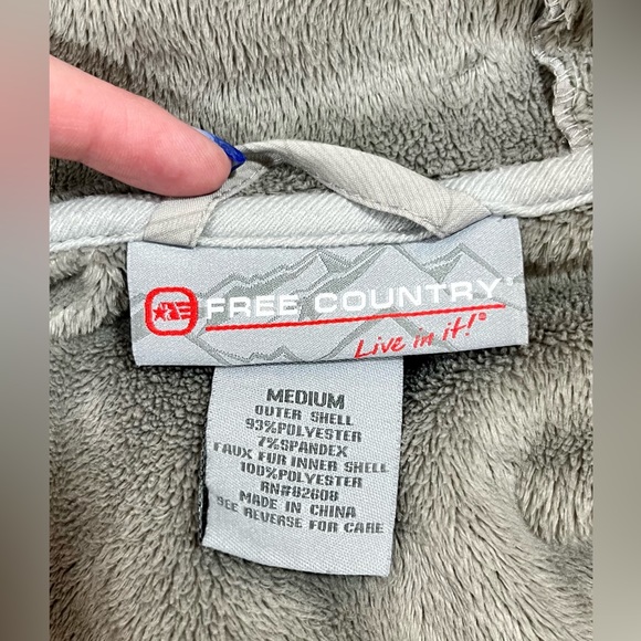 Grey Free Country Jacket with Floral Design - Picture 7 of 7